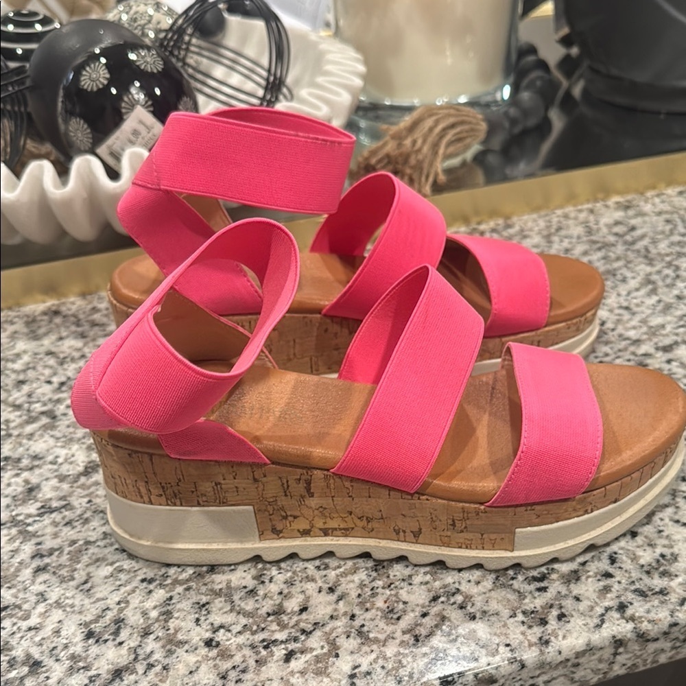 Wedge women’s  Pink Platform Sandals